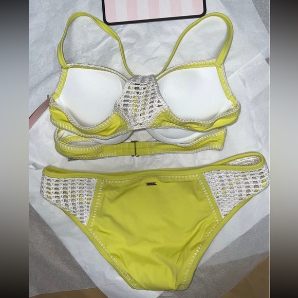 2pcs (36C Top & L Bottom) Victoria's Secret Crochet Swim Bikini Set - Picture 10 of 11